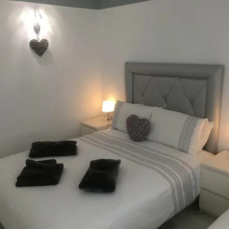 Parque Paraiso, Lower Calahonda - Close To Amenities And Beach * Sitio de Calahonda