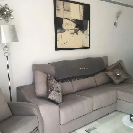 Parque Paraiso, Lower Calahonda - Close To Amenities And Beach * Sitio de Calahonda